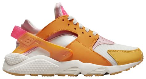 nike huarache foot locker.